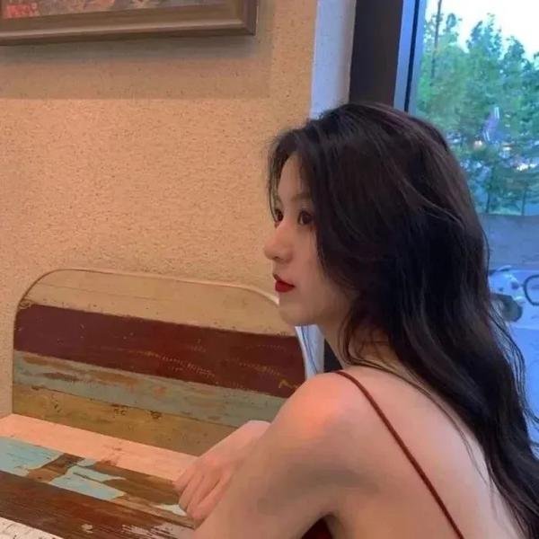 外星女生柴小七2 封面