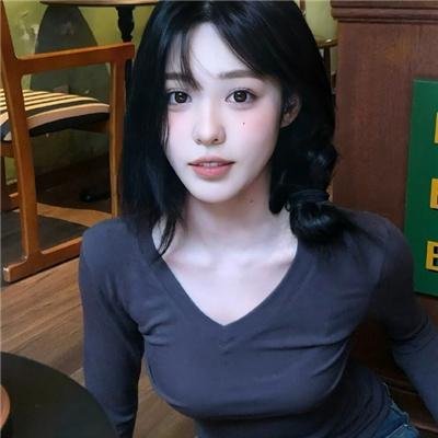 财富、年轻和美貌 封面